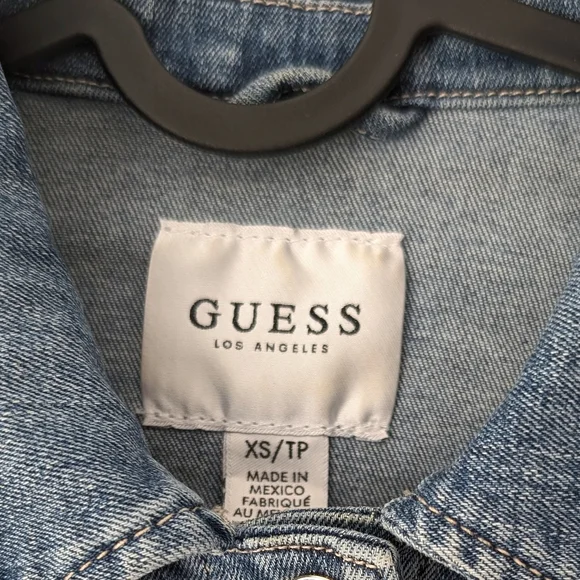 Guess Sexy Trucker Jeans Jacket Medium Wash ~ Size XS - Picture 8 of 11
